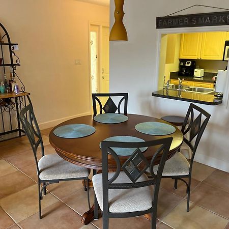 2Bed/2Bath Condo Next To Siesta Key ~A Hidden Gem Sarasota Exteriér fotografie